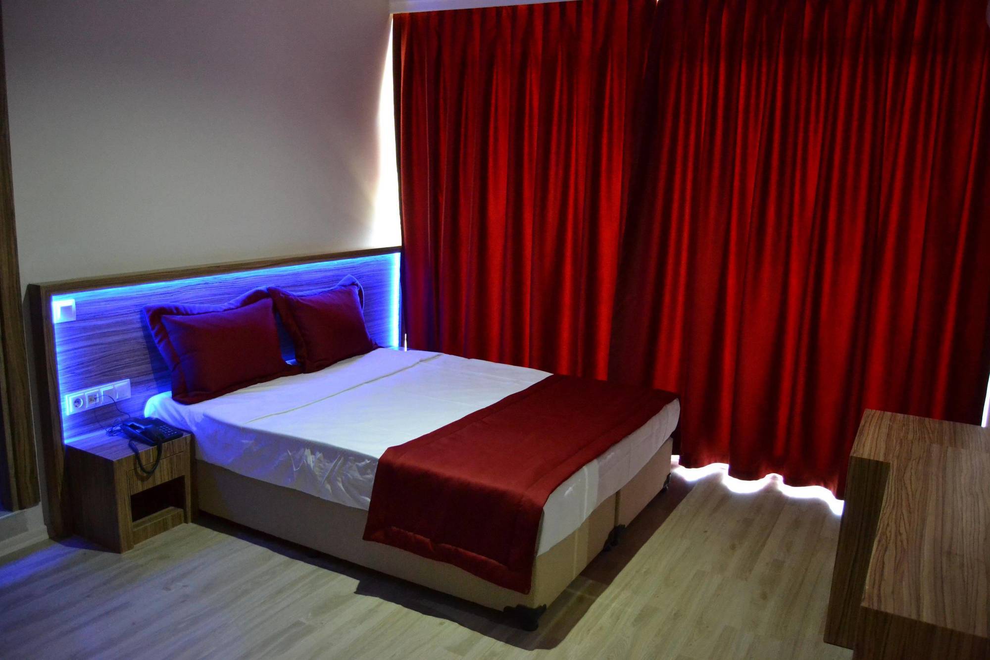 Belmare Hotel Kusadasi Bagian luar foto